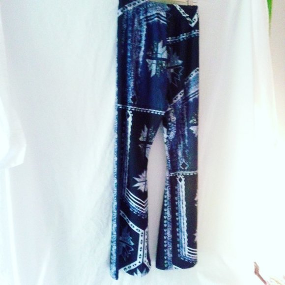 Women's L J.C Fashion Flare Pants - Picture 5 of 12